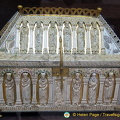An exquisite ivory reliquary